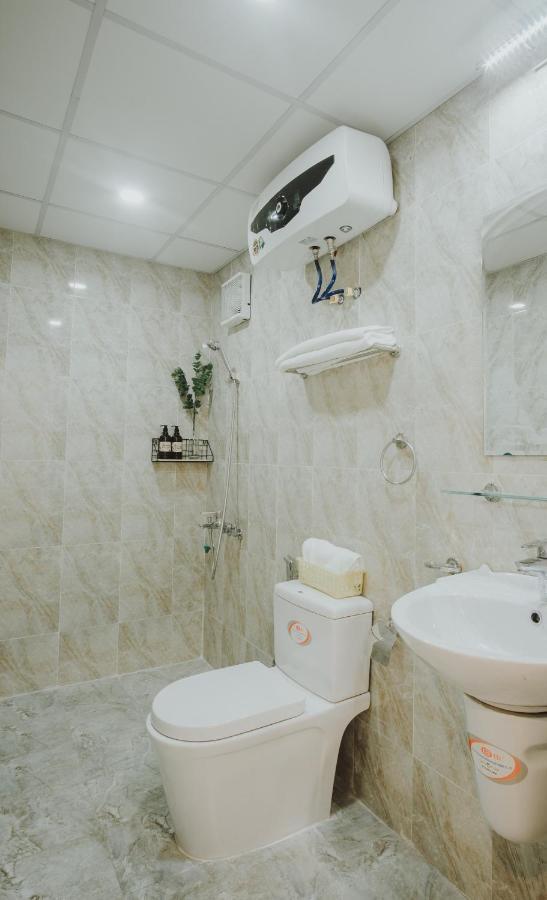 Bunhomestay ☆ Sea-View Bedroom 3Br/Apt☆Netflix+Pool☆Near Harbour Халонг Экстерьер фото
